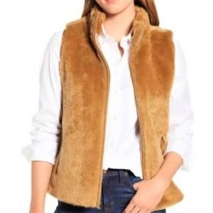 J. Crew brown teddy vest size small worn one time. In perfect condition.